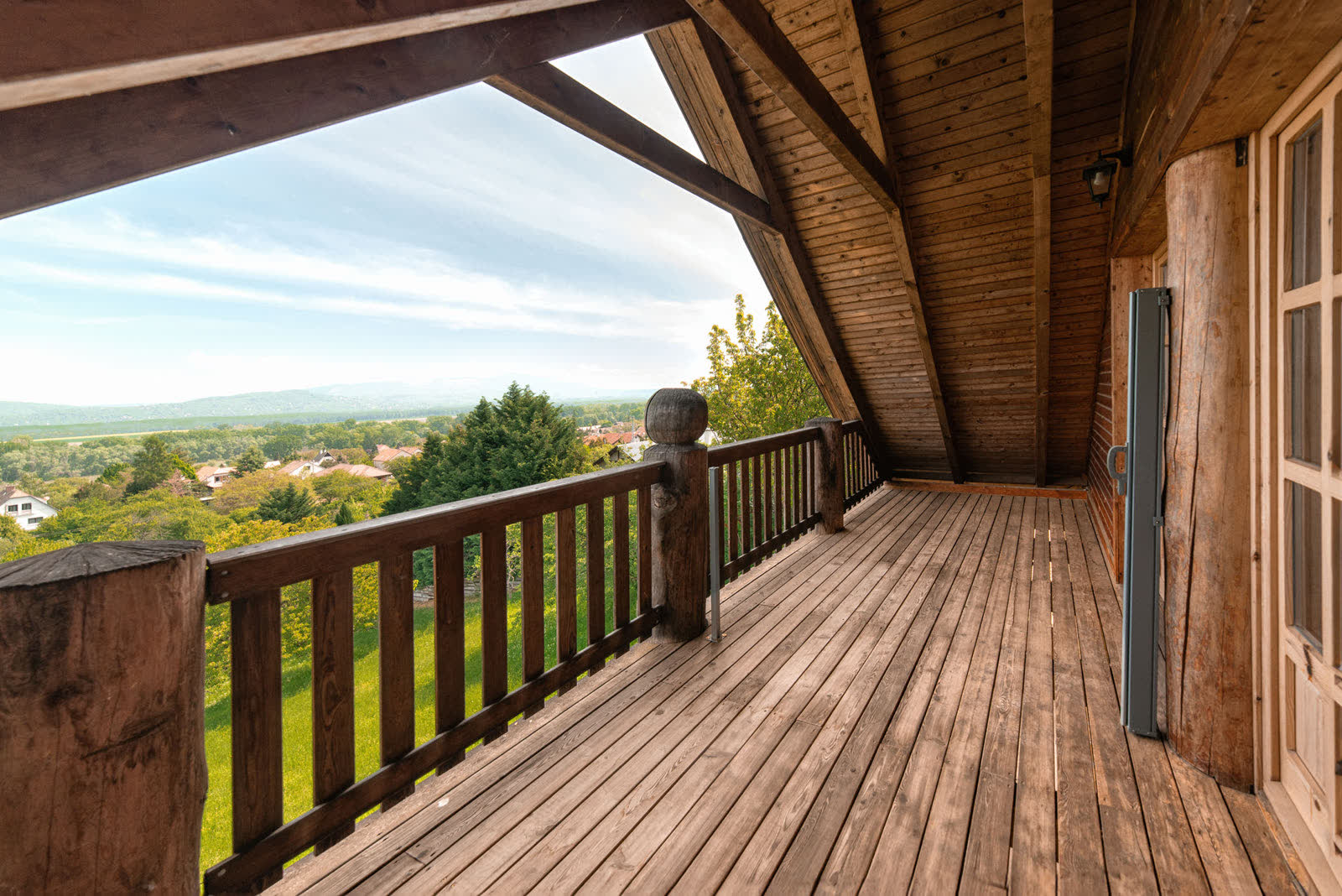 Panoráma a gerendás teraszról a Duna völgyére